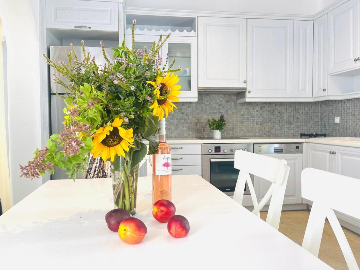 Aphrodite Sunshine Suite Mykonos Town Ngoại thất bức ảnh